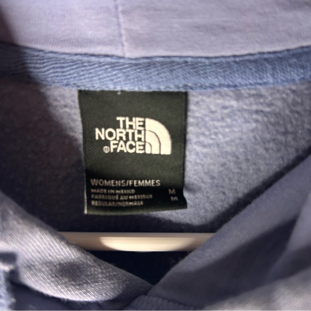The North Face Hoodie Women’s Medium Purple Logo Pullover Sweatshirt - Picture 7 of 10